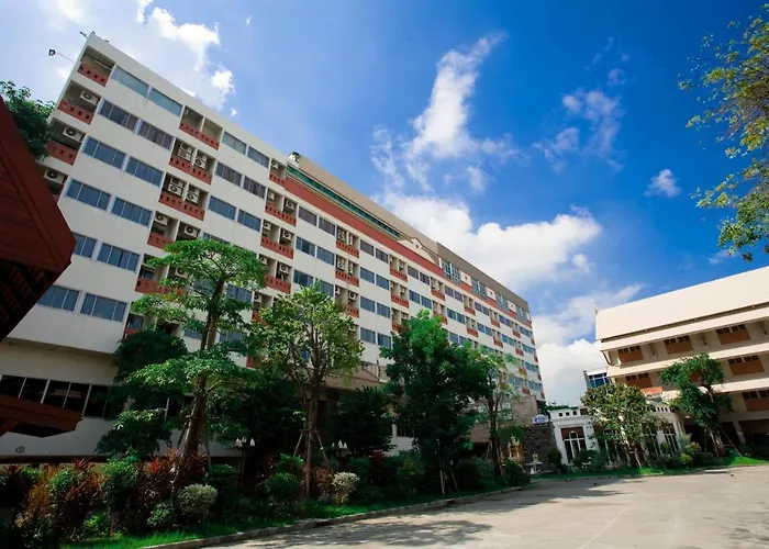 Hotel Jolly & Thapra Bangkok