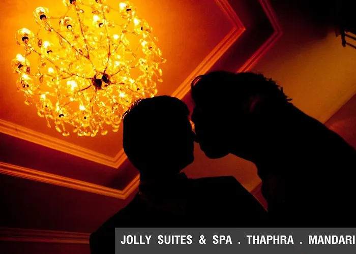 Jolly & Thapra Hotel Bangkok