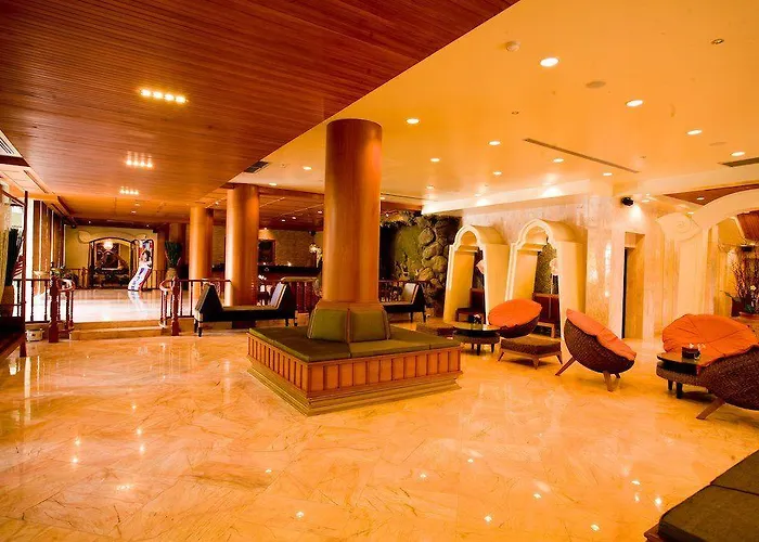 Hotel Jolly & Thapra 3*